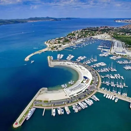 In With Adriatic Views * Bibinje