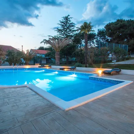 In With Adriatic Views *