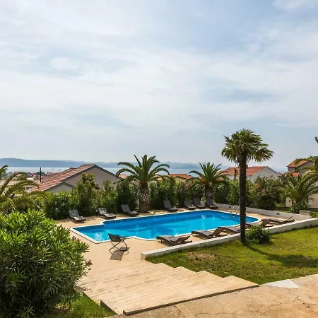 In With Adriatic Views *