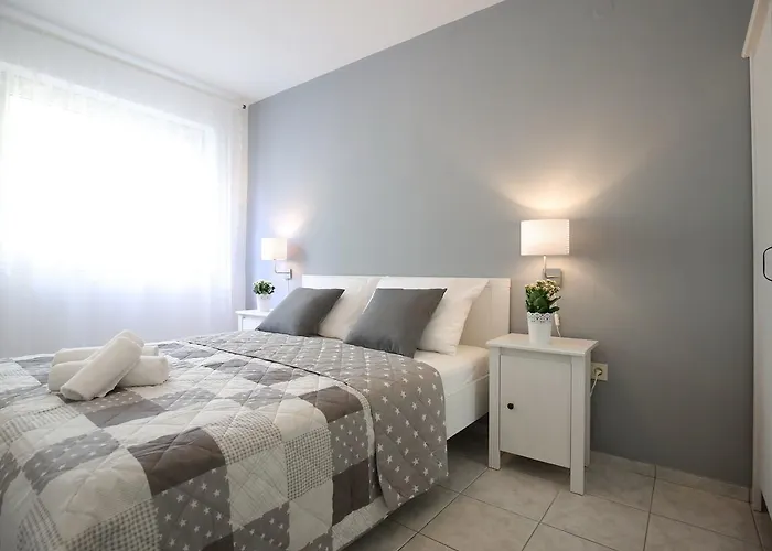 In With Adriatic Views