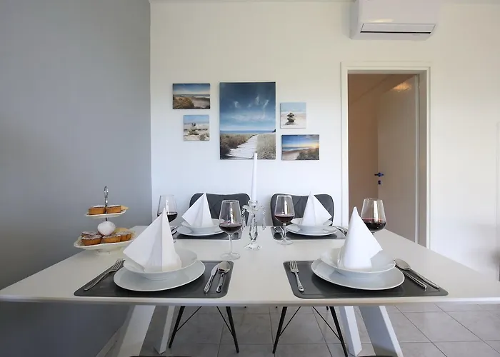 In With Adriatic Views בית נופש *