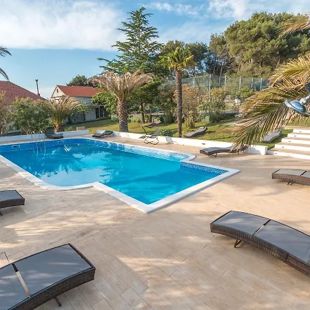 In With Adriatic Views *