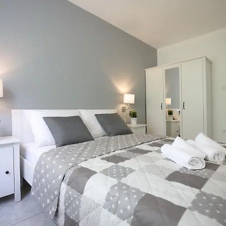 In With Adriatic Views