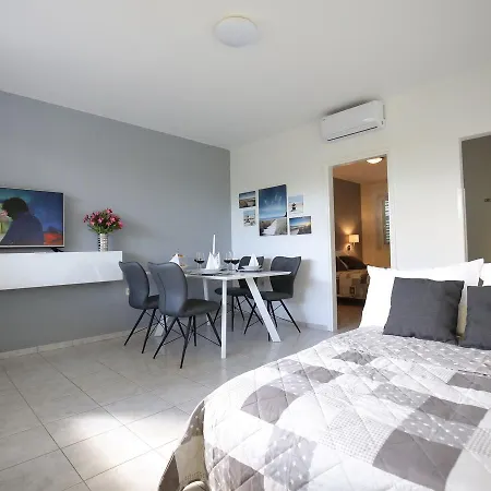 Hébergement de vacances Modern With Great Sea View Bibinje